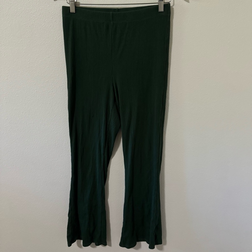 Aerie High Waisted Ribbed Flare Leggings Green Loungewear 2022-Medium